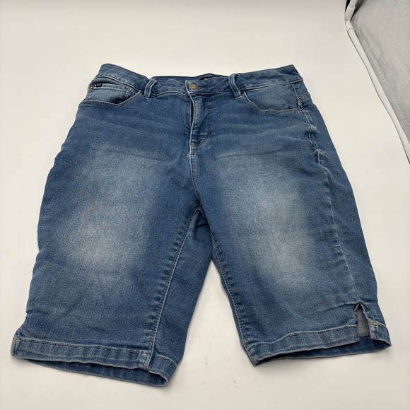 Curve Appeal Bermuda Shorts Women's Denim Blue Jeans Size 8 Cotton Poly Spandex - Picture 1 of 13